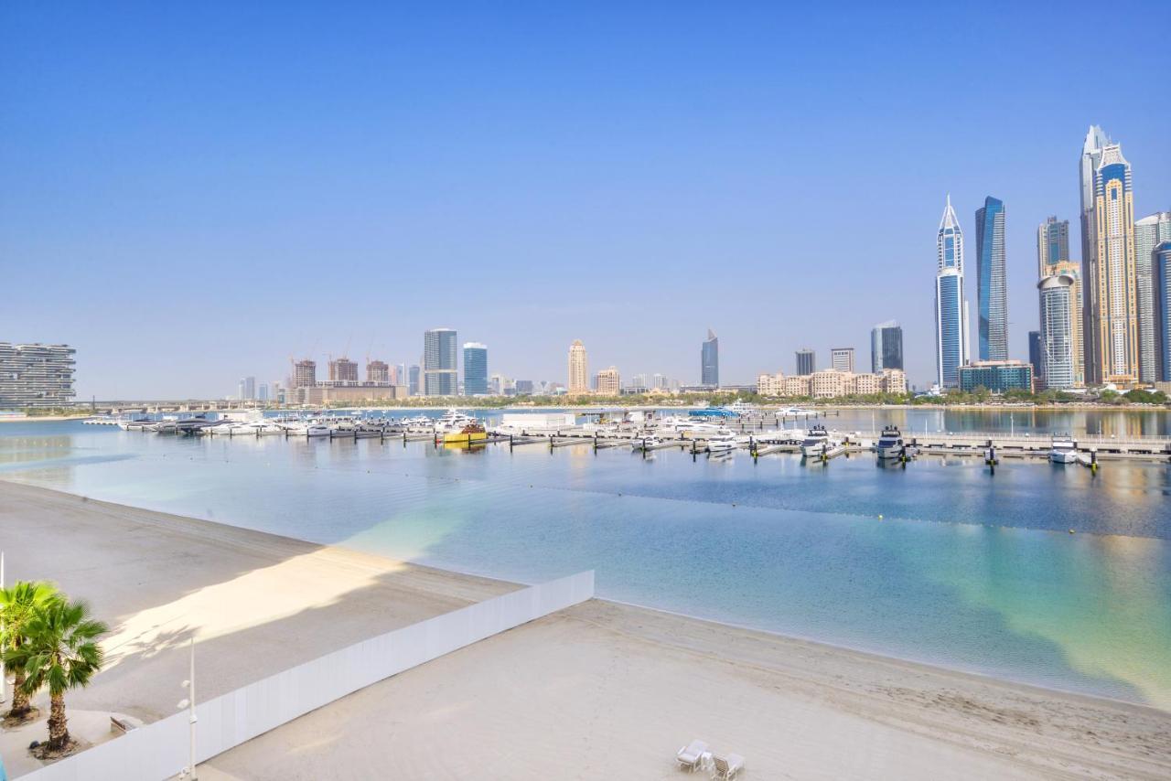 Ultra Luxury Emaar Beachfront - Private Beach And Pool Dubai Exterior photo