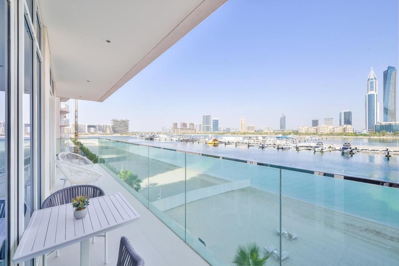 Ultra Luxury Emaar Beachfront - Private Beach And Pool Dubai Exterior photo